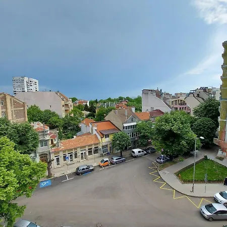 Apartment Sealovers' Nest *